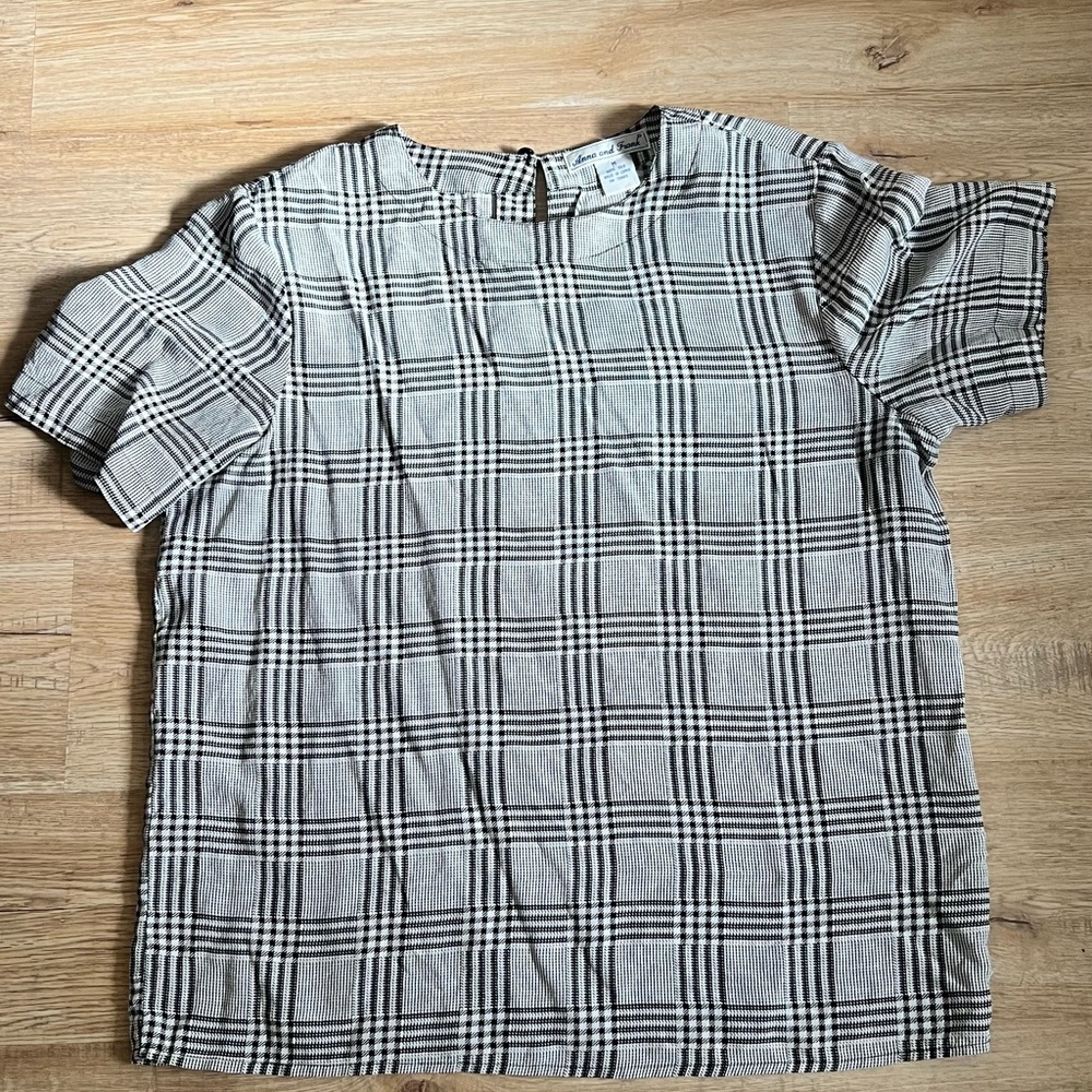 VINTAGE ANNA AND FRANK SILK BLOUSE | HOUNDSTOOTH PATTERN | Sz M | BLACK & WHITE